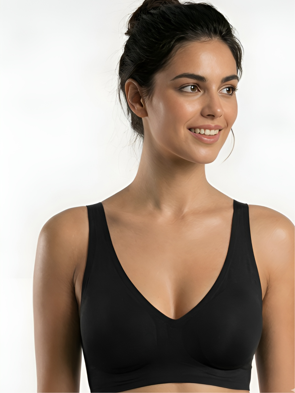 Black seamless full-cup comfort bra for women with wireless everyday support